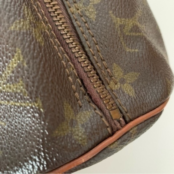 LOUIS VUITTON Monogram Papillon - Picture 10 of 12